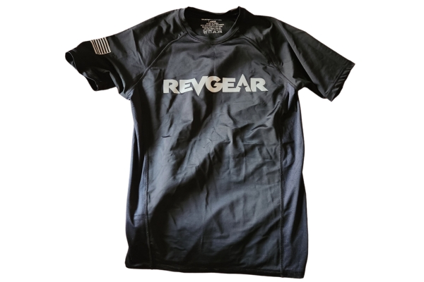 Long sleeve compression rashguard reviewed for no-gi grappling performance