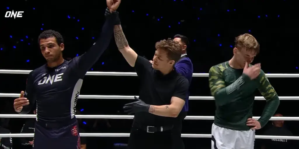 Tye Ruotolo defeats Pawel Jaworski to retain ONE welterweight submission grappling title at Fight Night 41