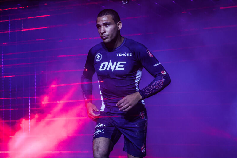 Tye Ruotolo no-gi submission grappling at ONE Fight Night