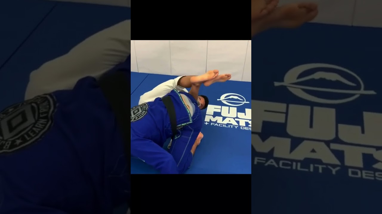 Kneebar from 50/50 Guard