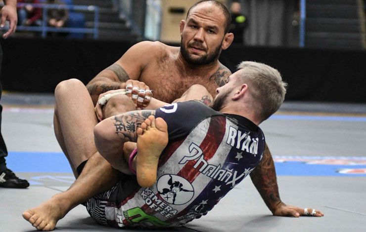 Gordon Ryan working an inside sankaku ashi garami position against a high-level no-gi opponent