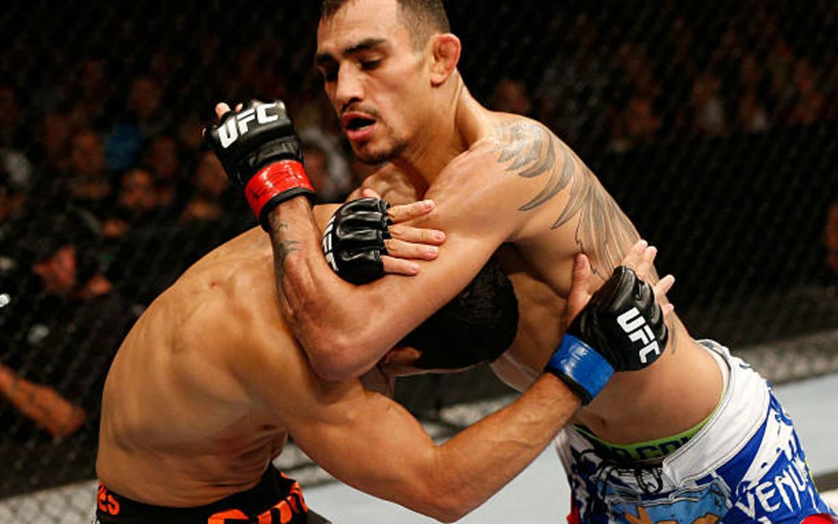 Tony Ferguson D'arce choke no-gi UFC finish