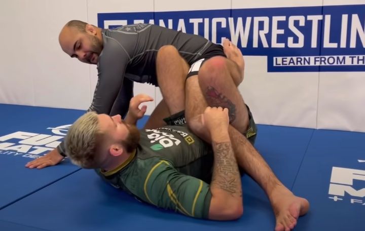 No-gi half guard underhook posture with deep knee shield position