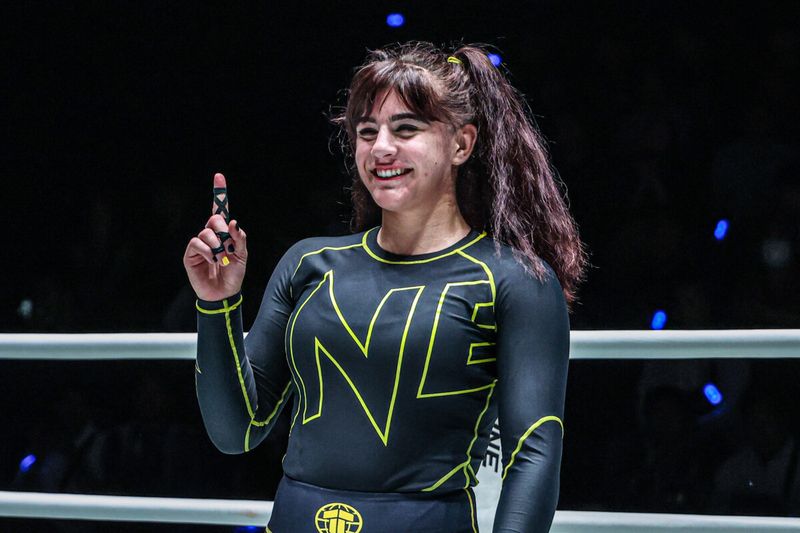 Helena Crevar represents the growing women's no-gi grappling division