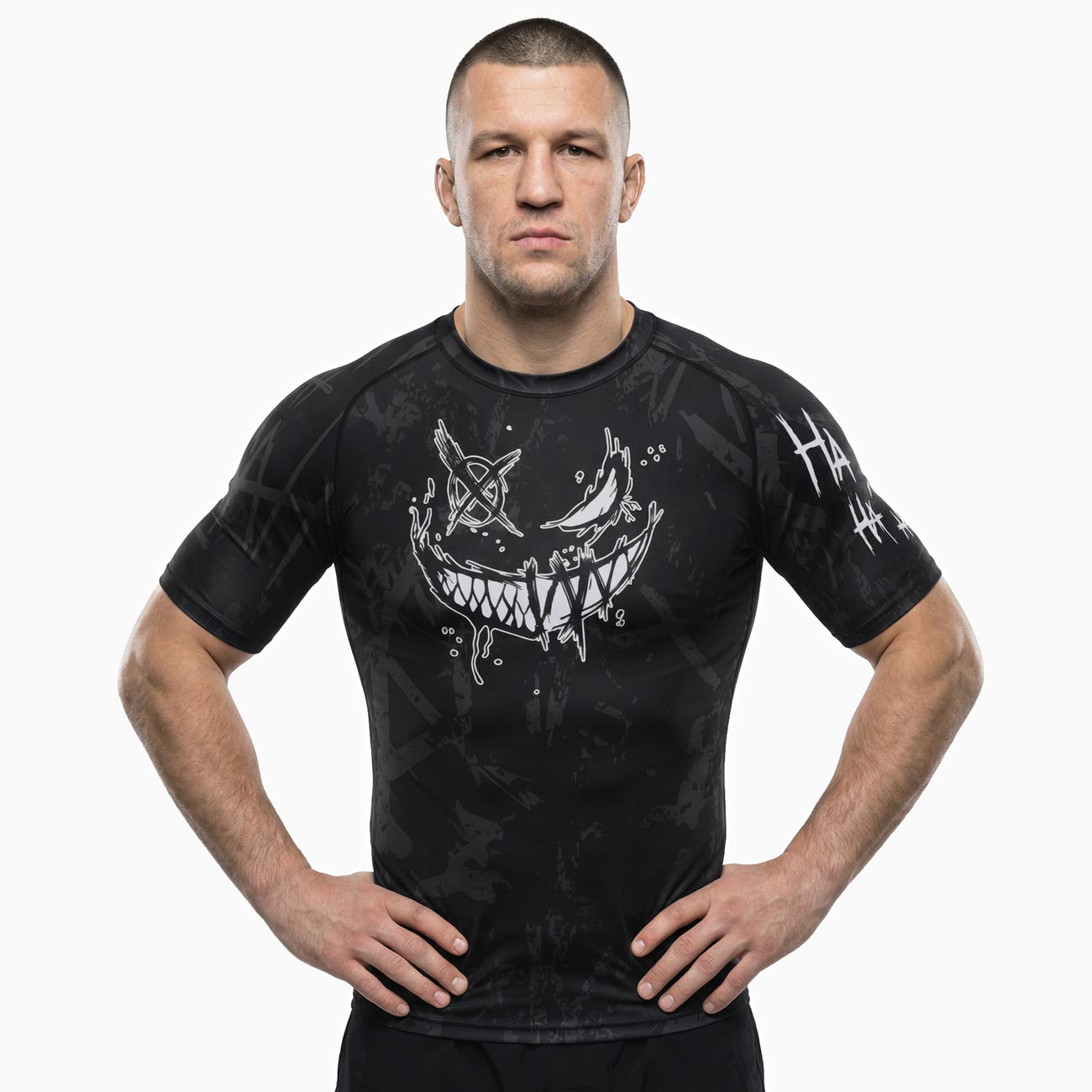 Phantom Athletics Rashguard Evo Two Serious Black für intensives No-Gi Grappling, MMA oder funktionelles Kampfsporttraining.