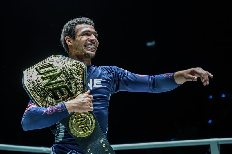 Kade Ruotolo buggy choke no-gi champion