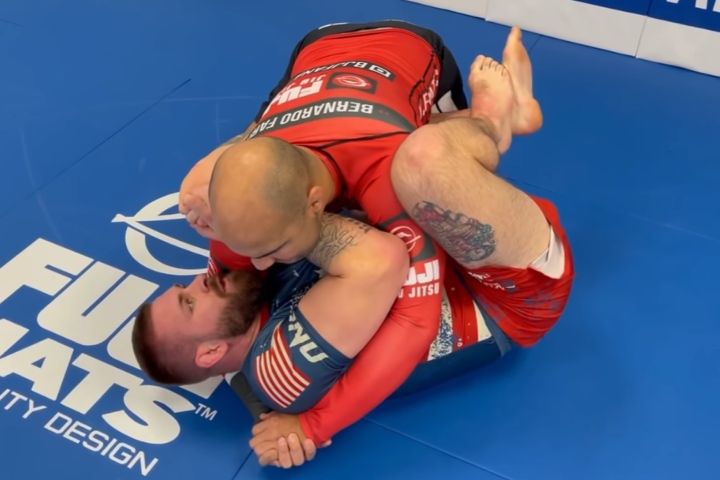 Mount to north south transition for choke setup no gi BJJ