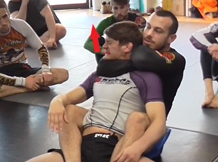 Rear naked choke no gi arm sliding under chin entry