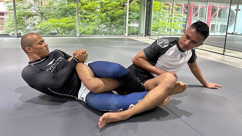 Single leg X-guard entry from no-gi ashi garami