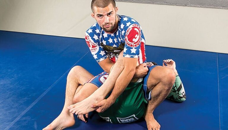 Garry Tonon demonstrating toe hold no-gi finish mechanics