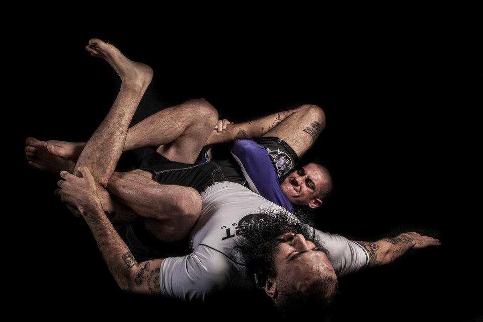 banana split submission position in no-gi BJJ grappling