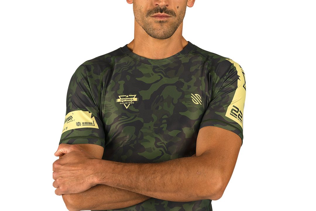 Sanabul camo compression rashguard