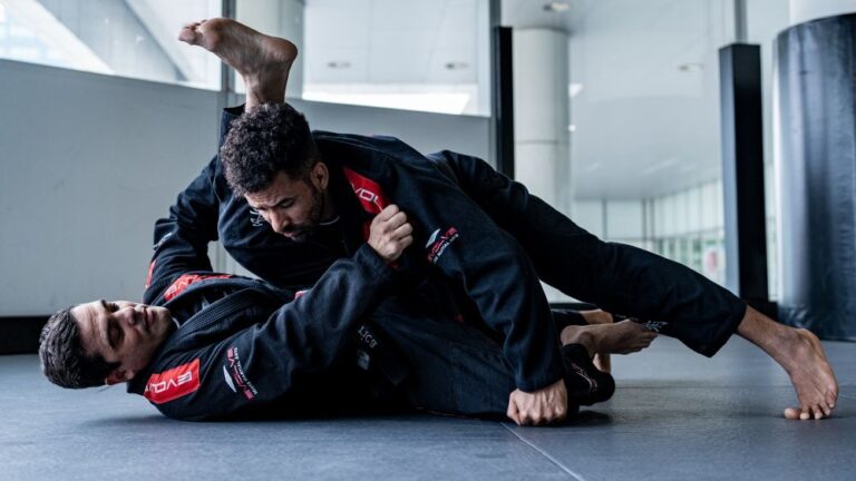 no-gi over-under pass BJJ grip setup