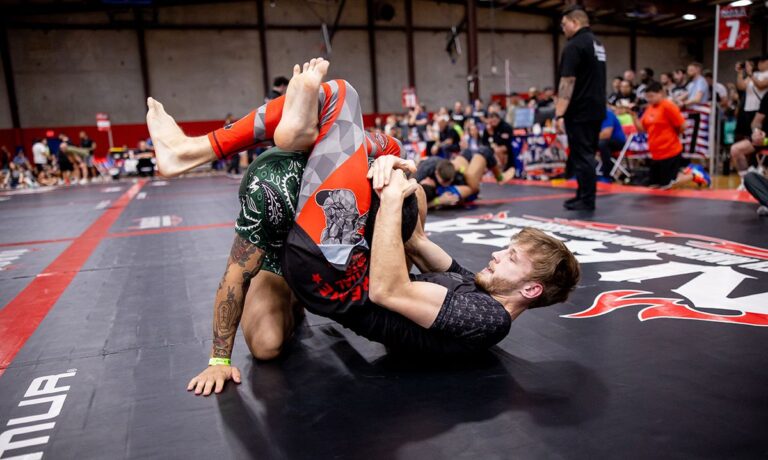 Reverse Triangle Choke: The No-Gi Setup Nobody Sees Coming