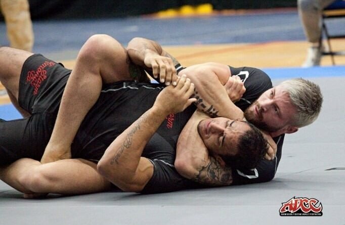 Crooked Head Lock No-Gi: The Arm-In Guillotine That Punishes Sloppy Shots
