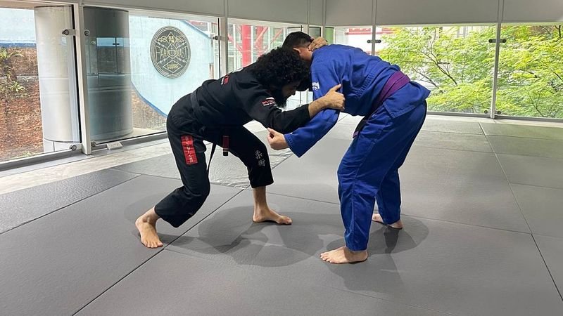 snap down collar tie wrestling BJJ no-gi setup