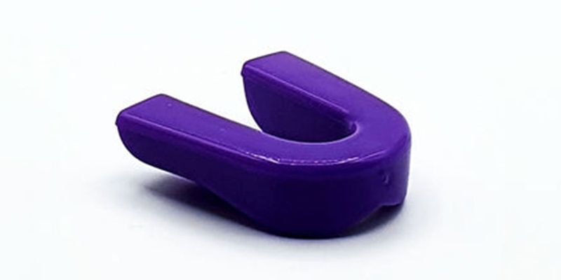 Boil-and-bite BJJ mouthguard with a mouth-formed double layer