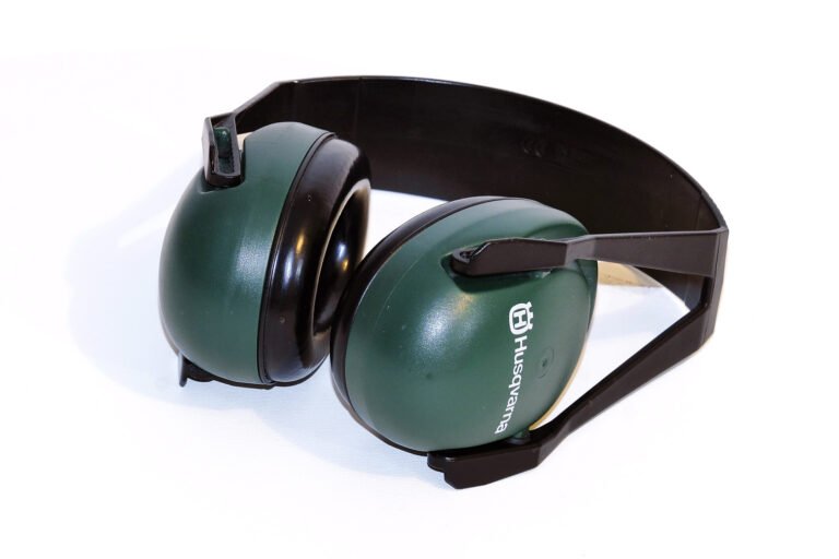 Ear Guard Retention