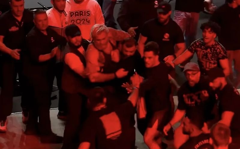 Gordon Ryan surrounded during the ADCC 2026 brawl in Krakow