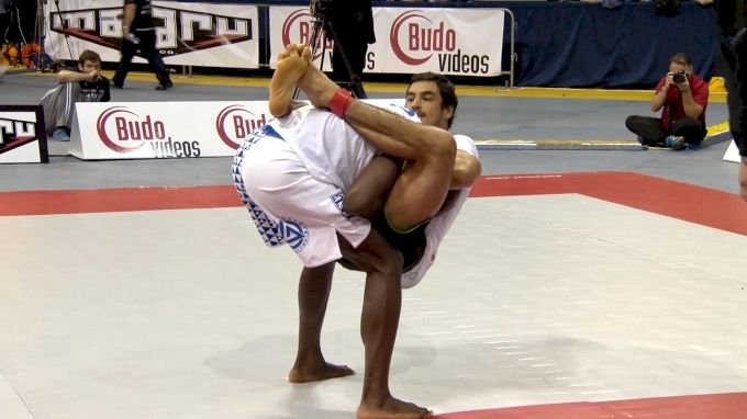 Guillotine choke no-gi submission grappling at ADCC World Championship