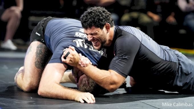 Felipe Pena locks in a guillotine choke over Declan Moody at WNO 25 no-gi grappling