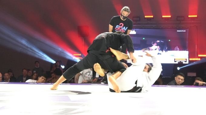 Kimura trap position putting secondary strain on the elbow in no-gi