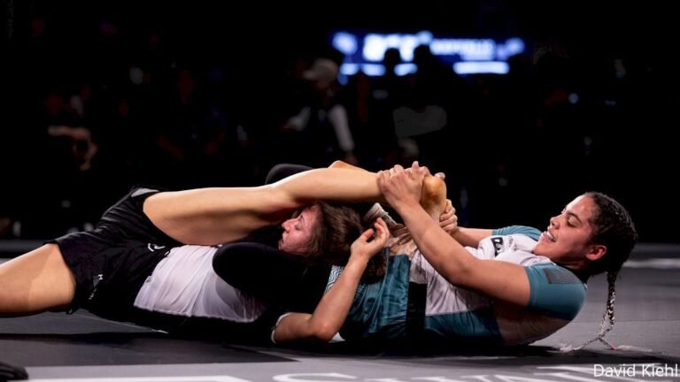 no gi triangle choke competition finish