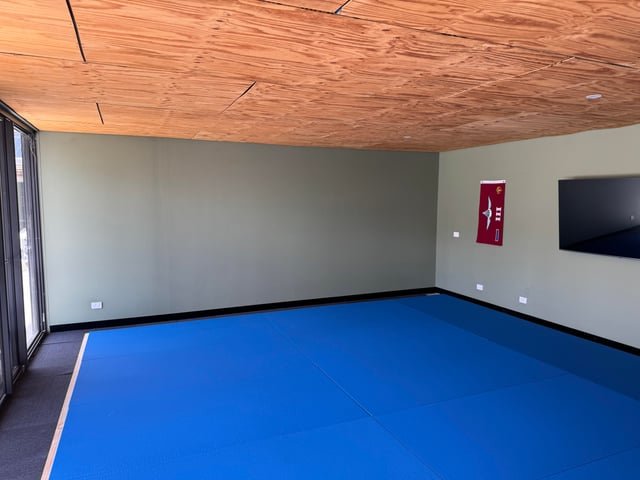 r/bjj - Help me decorate my jits room