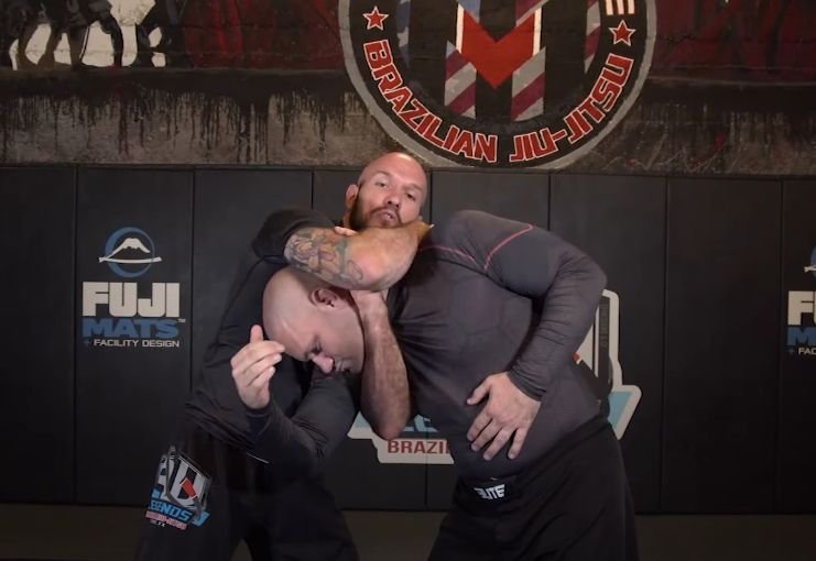 standing darce choke setup entry in no-gi BJJ grappling match
