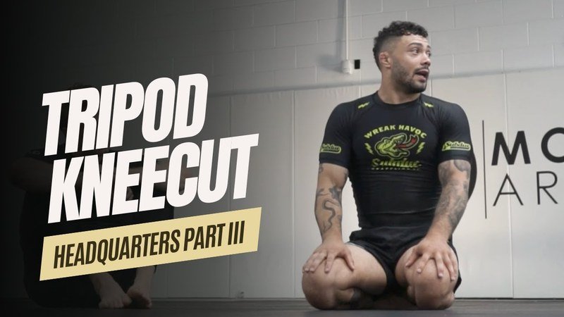 Tripod knee cut starting position out of headquarters, the no-gi long step pass setup