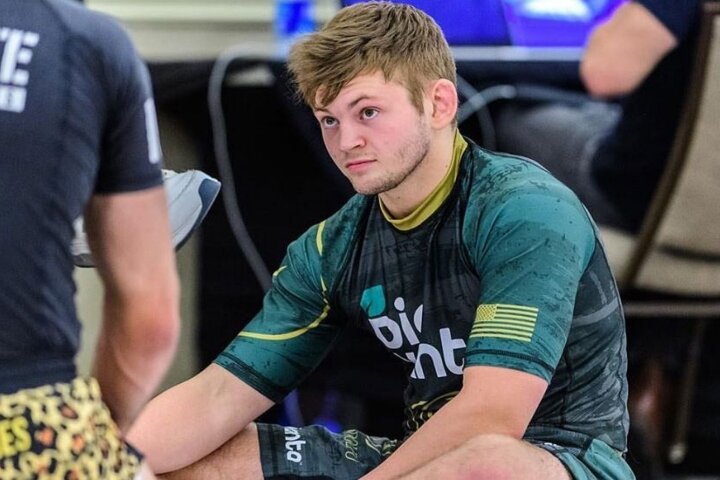 Nicky Ryan competing in no-gi grappling, the B-Team athlete who trained three years with a fully torn ACL