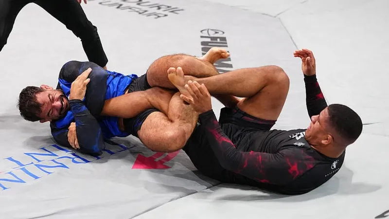 Gabriel Almeida finishes Gilbert Burns with a heel hook at UFC BJJ 12